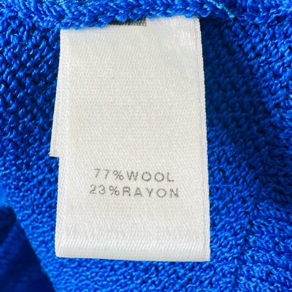 St. John Royal Blue Knit Concealed Button Cardigan Jacket - Picture 10 of 12